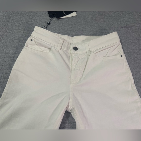 Emporio Armani J18 Straight Leg Slim Fit White Women’s Jeans Size 24 - Picture 3 of 12